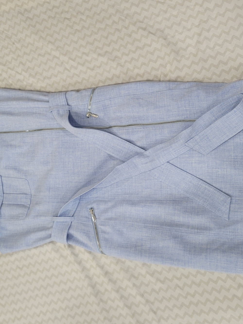 Calvin Klein Sleeveless Light Blue Zip-Front Sheath Dress - Picture 4 of 14